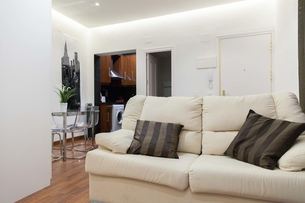 For You Rentals Plaza Dos De Mayo Apartment Temporal Dp13 Мадрид Экстерьер фото